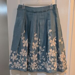 TALBOTS Floral Embroidered Blue Skirt SIZE 2